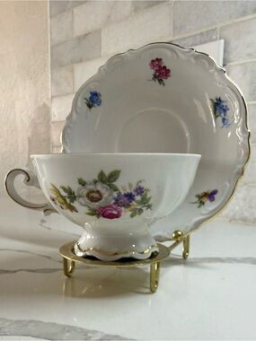 Vintage Mitterteich Bavaria "Meissen Floral" Porcelain Tea cup set with stand.